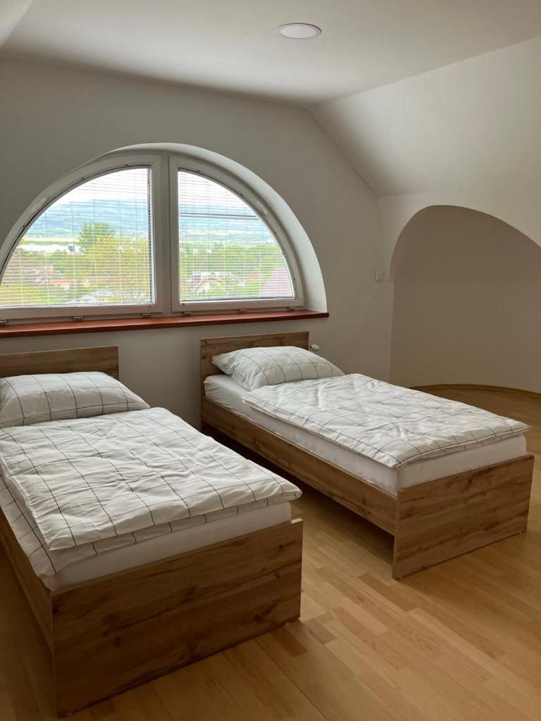 Vila Pri Kupeloch Бойнице Екстериор снимка