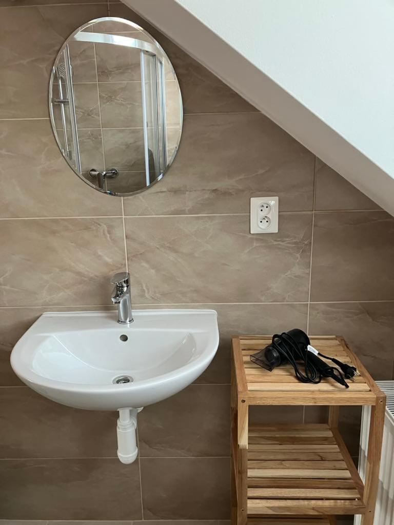 Vila Pri Kupeloch Бойнице Екстериор снимка